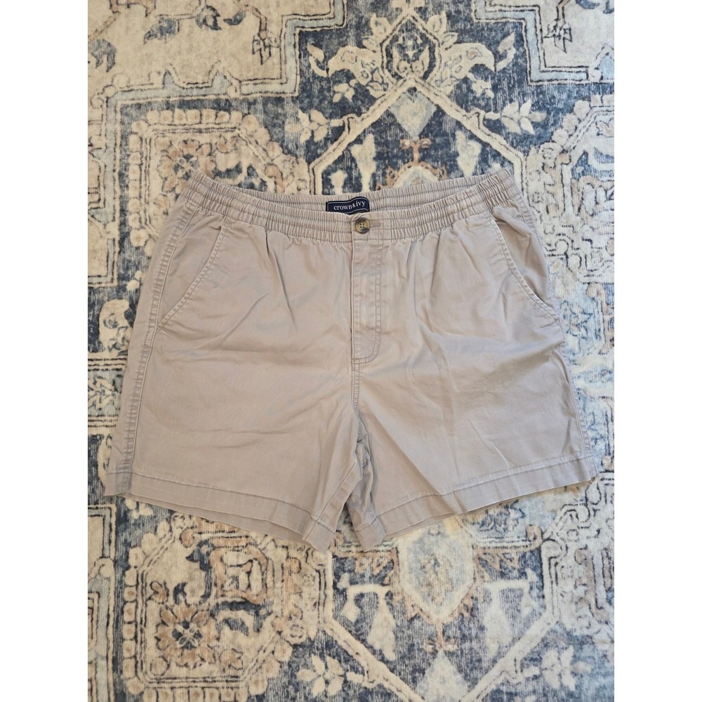 Crown & Ivy Men's Medium Light Gray 6" Inseam Motion Flex Preppy Summer Shorts